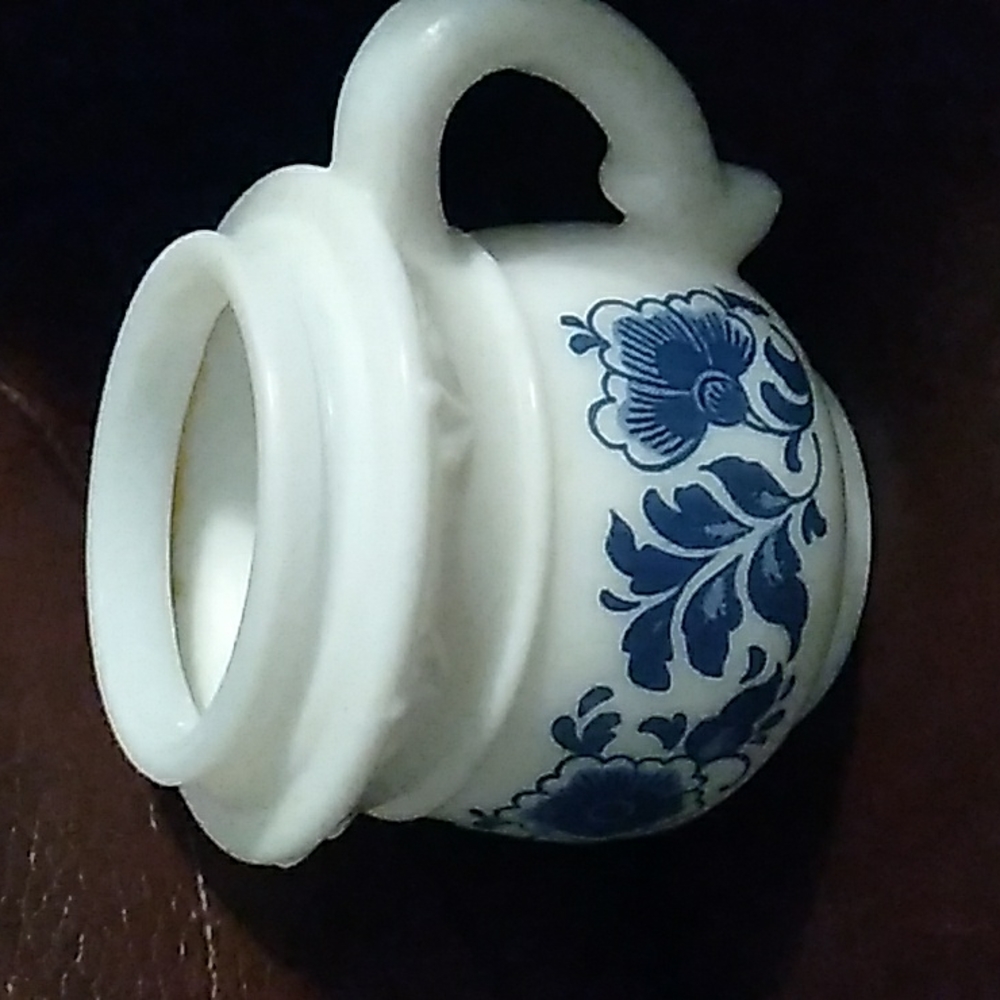 Vintage Avon Milk Glass Pitcher, Mug w/lid & Perfume Bottle (Set of 3) - Picture 4 of 7